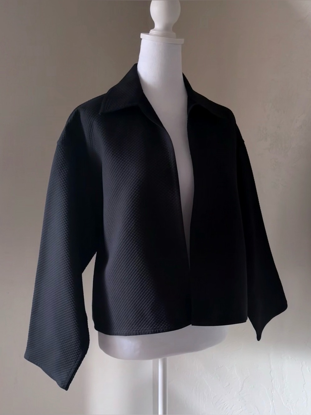 Vintage Zoran Textured Black Cotton Minimalist Boxy Open Blazer Jacket O/ S M L